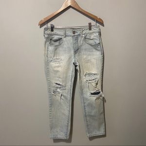 American Eagle Light Wash Destroyed Boy Crop Jeans